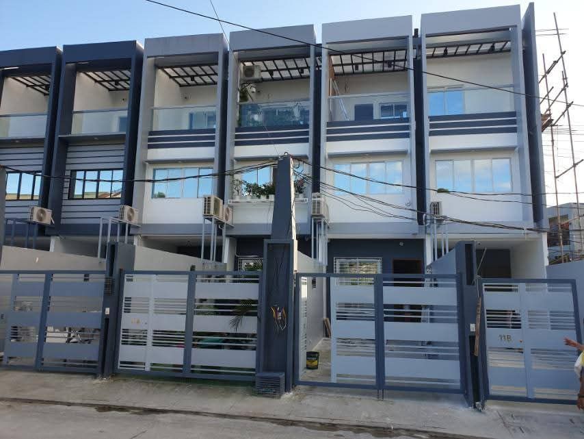  3 Story Town House in Union Village, Quezon City, Manila, Manila in Metro Manila